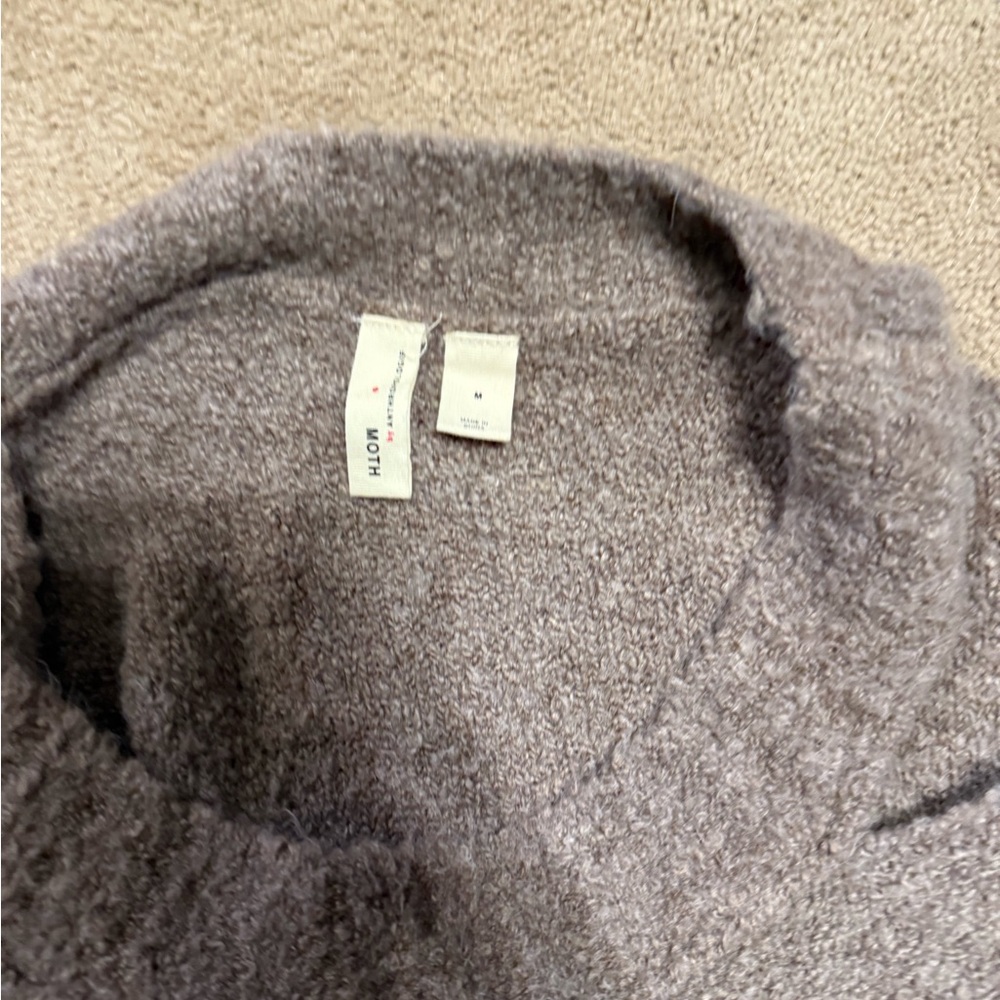 Moth sweater - Picture 3 of 4